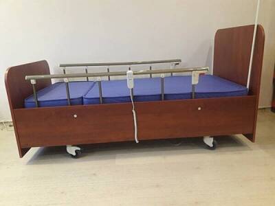 3 Motorlu Ahşap Hasta Karyolası ES-163 - Gold (1)