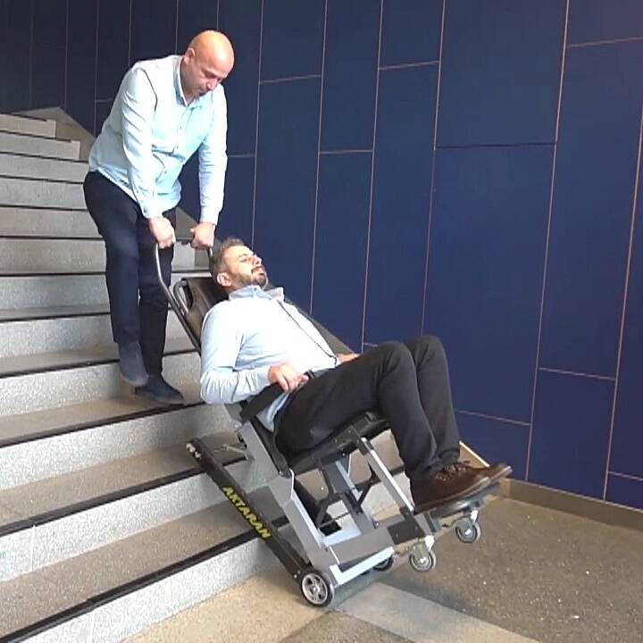 Aktaran A1 Paletli Merdiven İnme Çıkma Cihazı MEB Onaylı - 2