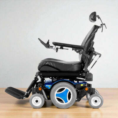 Permobil M300 Ful Özellikli Akülü Sandalye - Permobil (1)
